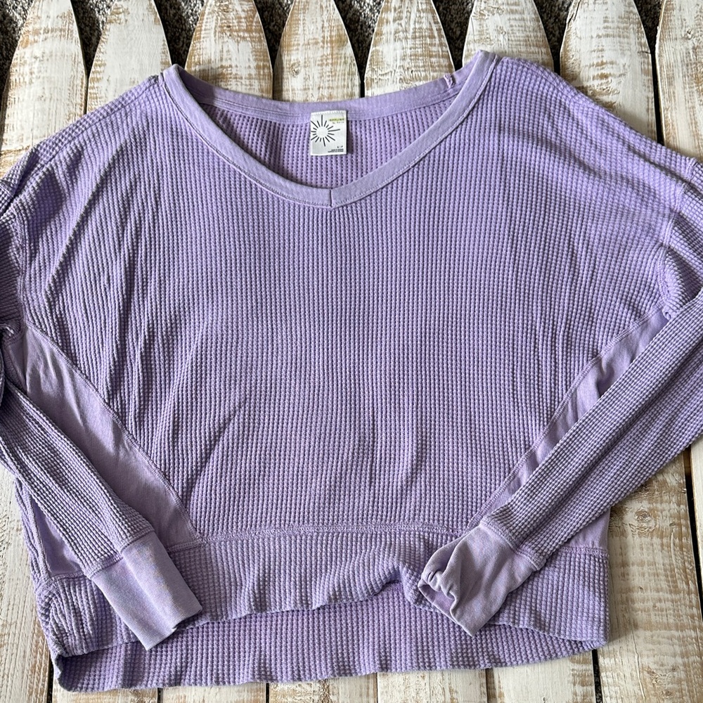 Aerie Off Line Long Sleeve V neck Shirt Size S Purple